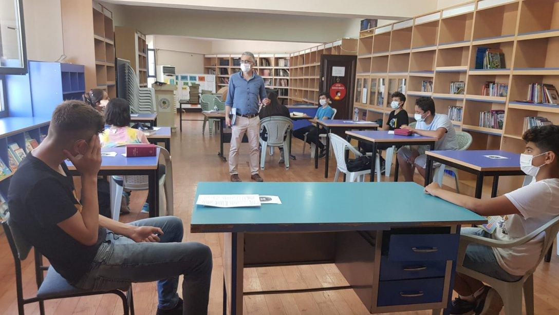 İlçe Milli Eğitim Şube Müdürü Ayhan AK Destekleme ve Yetiştirme Kurslarını Denetledi