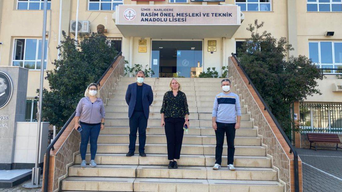 İlçe Milli Eğitim Müdürümüz Arzu Günaydın Rasim Önel Mesleki ve Teknik Anadolu Lisesi'ni ziyaret ettiler.